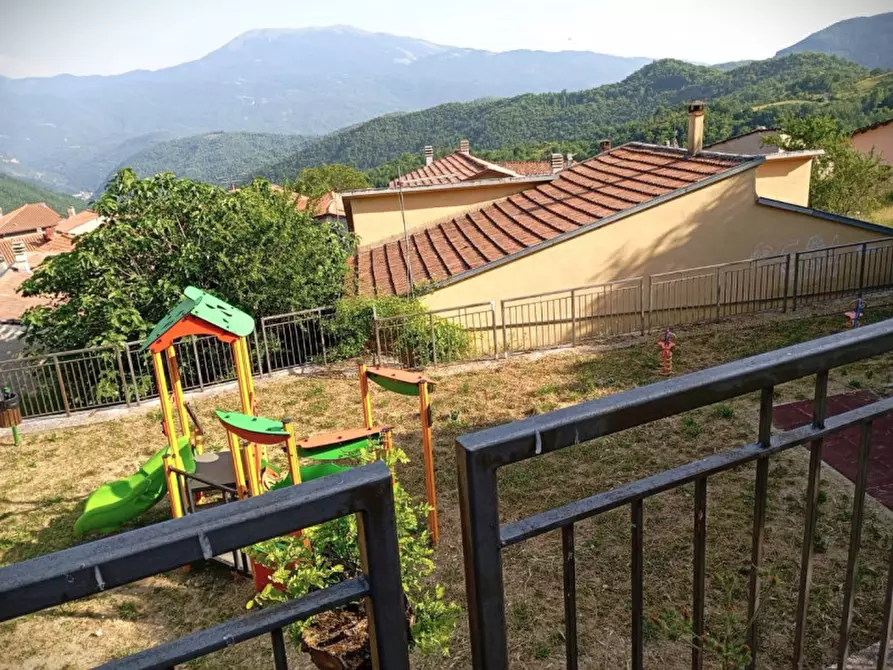 Immagine 6 di Villa in vendita  in via dei campi a Micigliano