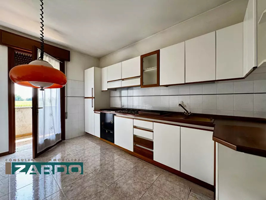 Immagine 6 di Casa bifamiliare in vendita  a Castello Di Godego