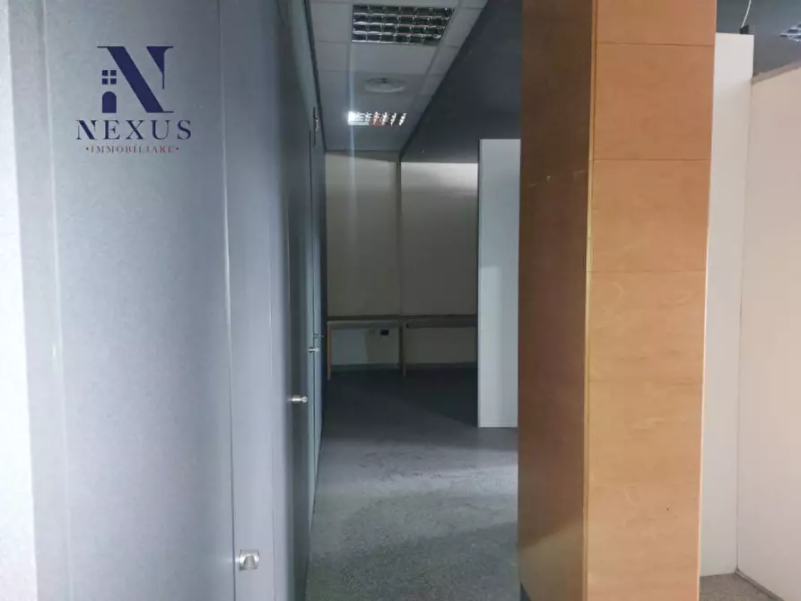 Immagine 12 di Negozio in affitto  in Via Roma 145-147 a Fano