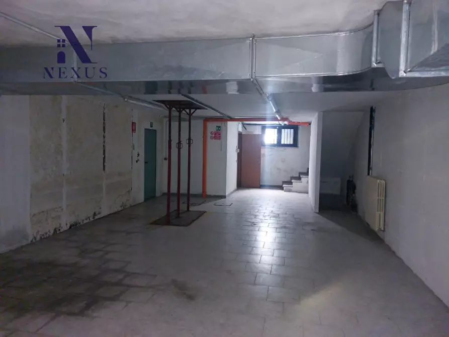 Immagine 21 di Negozio in affitto  in Via Roma 145-147 a Fano