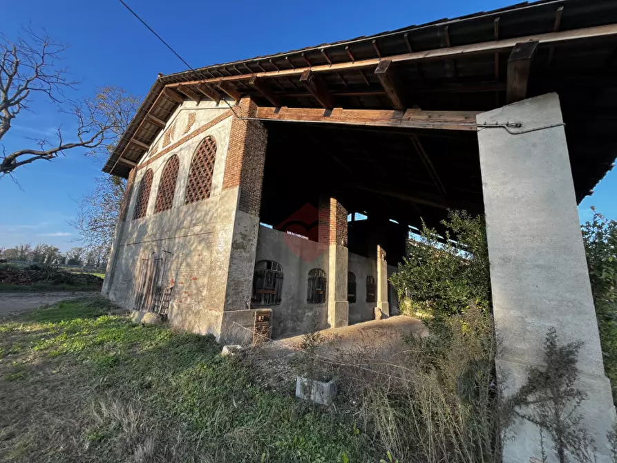 Immagine 2 di Magazzino in vendita  in Cascina Vecchia a Gorgonzola
