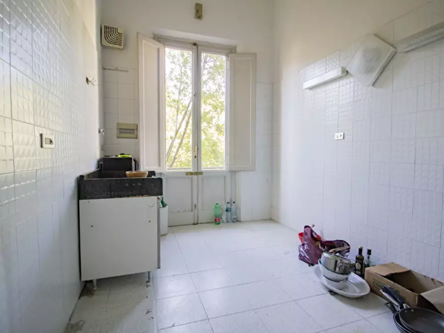 Immagine 6 di Casa indipendente in vendita  a Prato