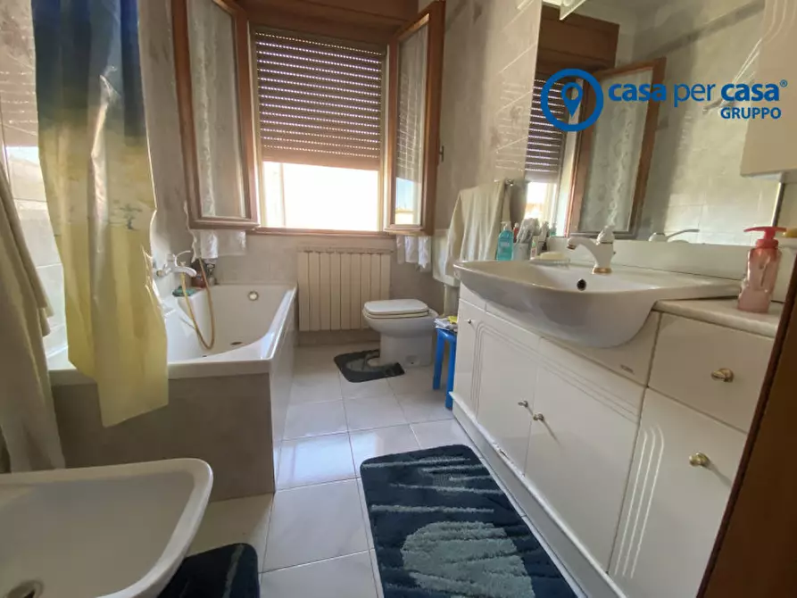 Immagine 18 di Casa bifamiliare in vendita  in Papozze, Via Morandi a Papozze