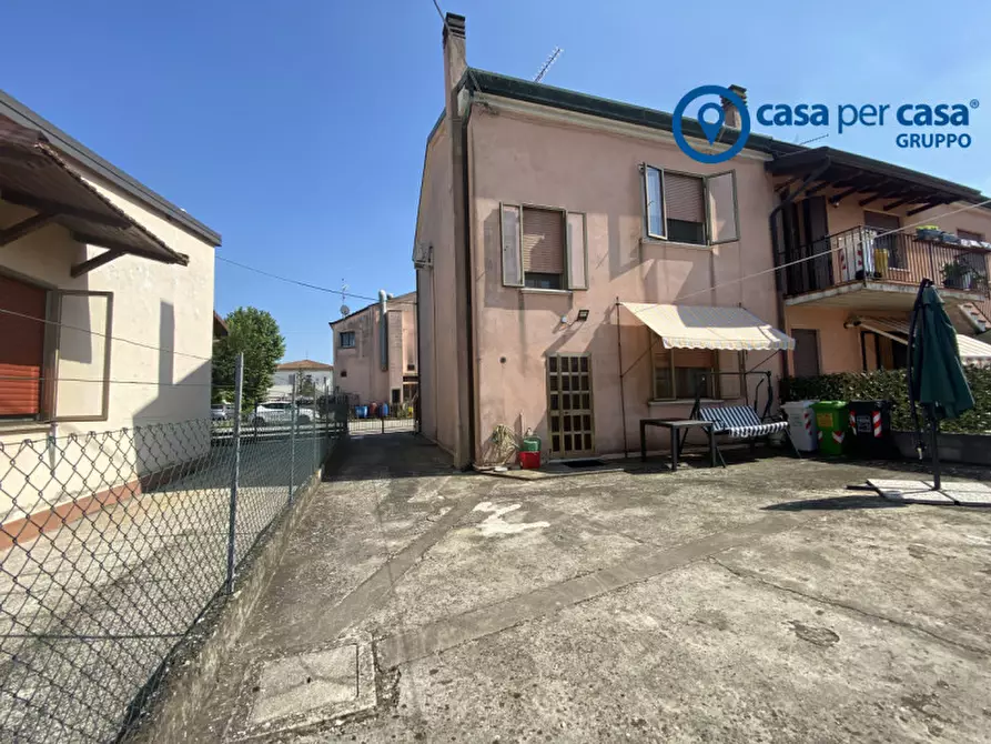 Immagine 27 di Casa bifamiliare in vendita  in Papozze, Via Morandi a Papozze