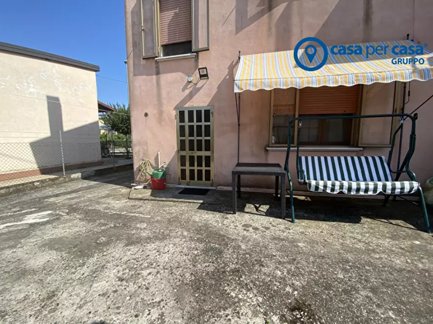 Immagine 28 di Casa bifamiliare in vendita  in Papozze, Via Morandi a Papozze