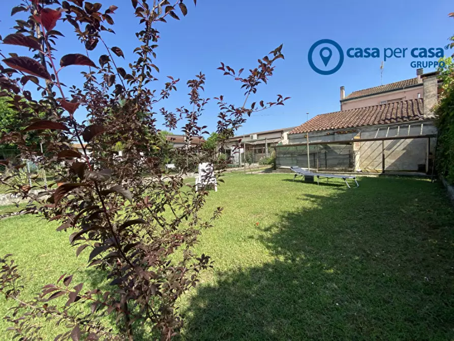 Immagine 38 di Casa bifamiliare in vendita  in Papozze, Via Morandi a Papozze