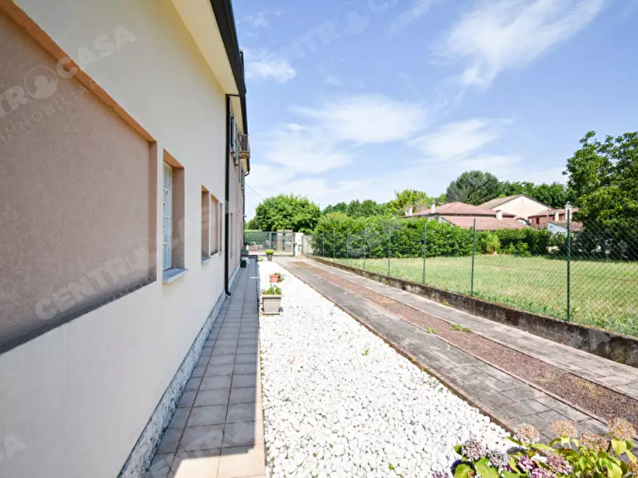 Immagine 3 di Casa indipendente in vendita  in Via Rivalta a Albaredo D'adige