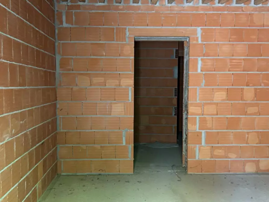 Immagine 8 di Casa trifamiliare in vendita  in Via Brandoli Centro a San Prospero