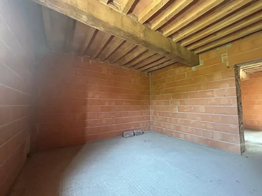 Immagine 11 di Casa trifamiliare in vendita  in Via Brandoli Centro a San Prospero