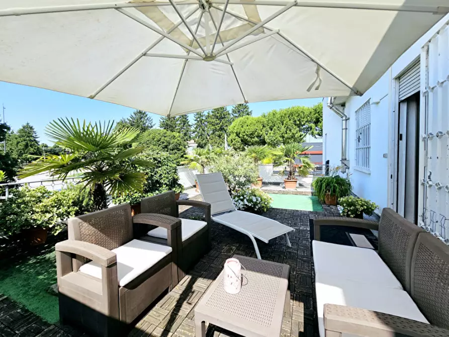 Immagine 18 di Capannone industriale in vendita  in VIA DESERTO a Este