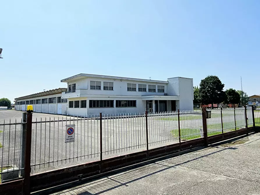 Immagine 20 di Capannone industriale in vendita  in VIA DESERTO a Este