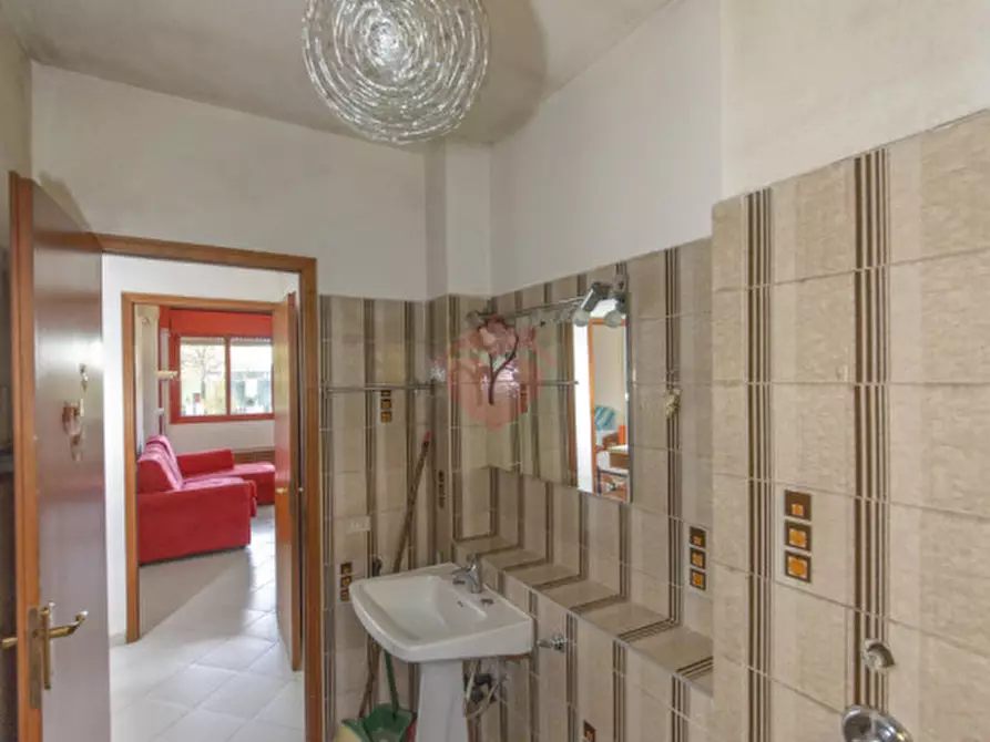 Immagine 15 di Appartamento in vendita  in Viale Europa 17 a Bussero