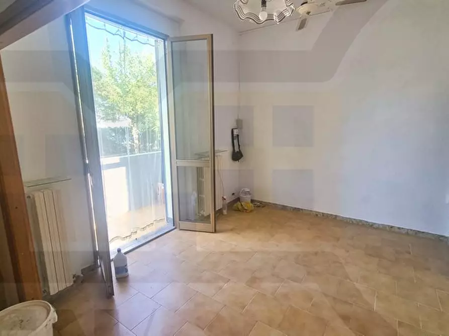 Immagine 5 di Appartamento in vendita  in via grmasci a Massa Lombarda