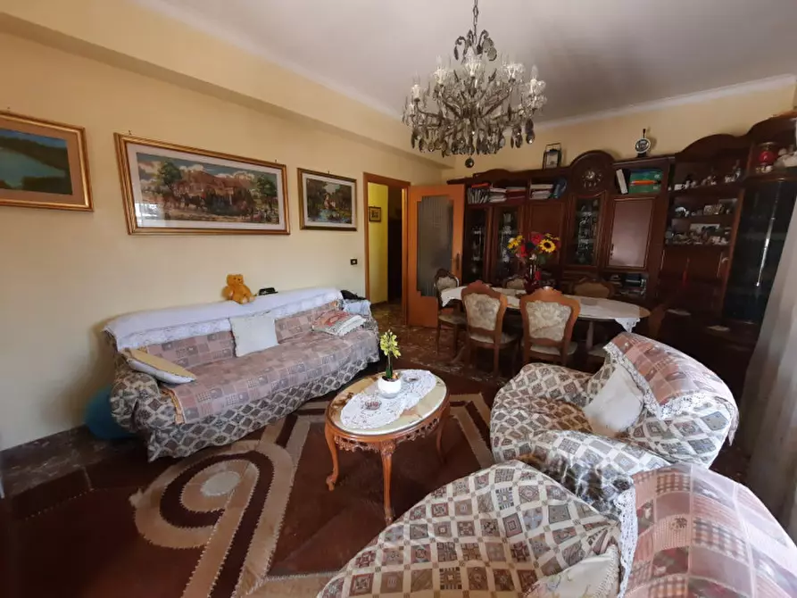 Immagine 6 di Appartamento in vendita  in VIA NINO BIXIO a Marino