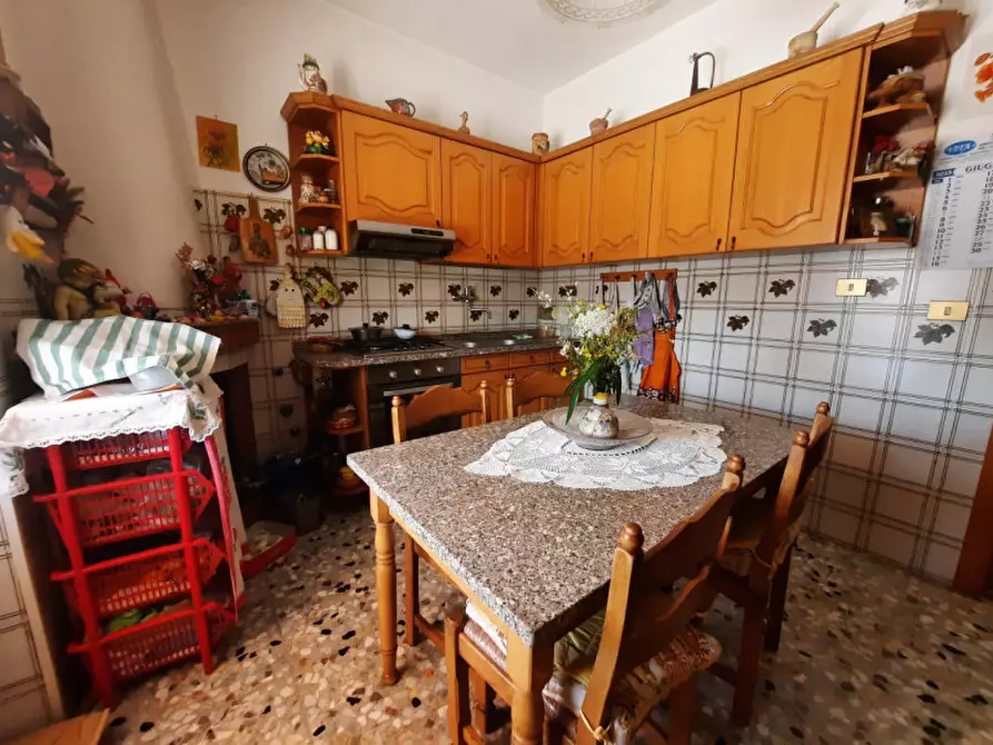 Immagine 9 di Appartamento in vendita  in VIA NINO BIXIO a Marino