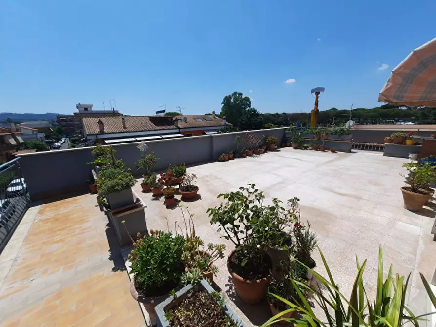 Immagine 23 di Appartamento in vendita  in VIA NINO BIXIO a Marino