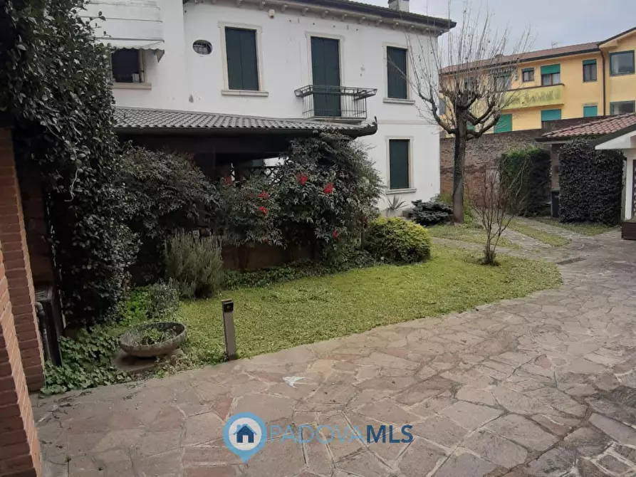 Immagine 26 di Villa in vendita  in Via Trento e Trieste a Monselice