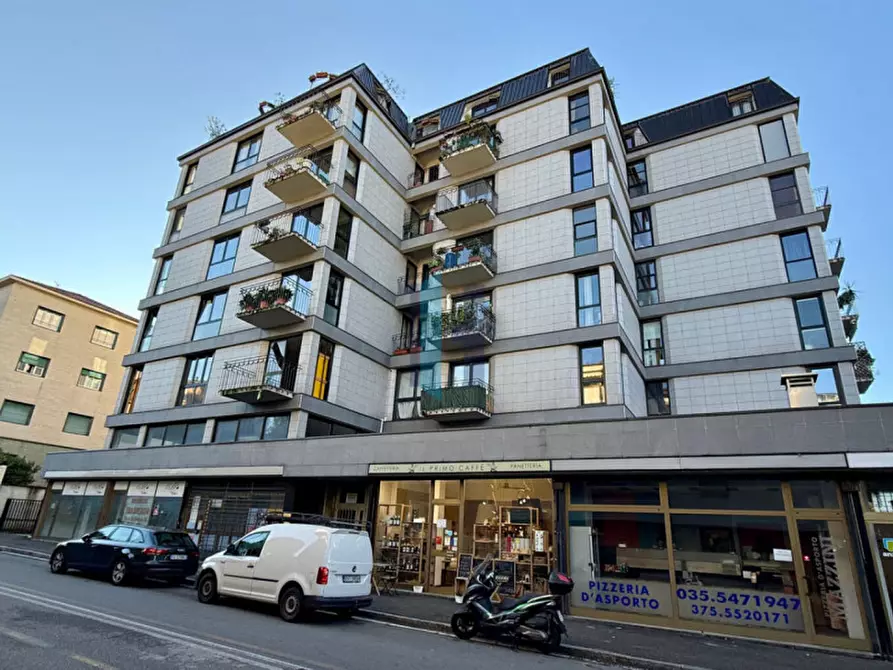 Immagine 14 di Appartamento in vendita  in Via Giuseppe Mazzini a Bergamo