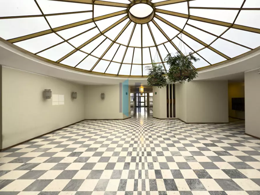 Immagine 16 di Appartamento in vendita  in Via Giuseppe Mazzini a Bergamo