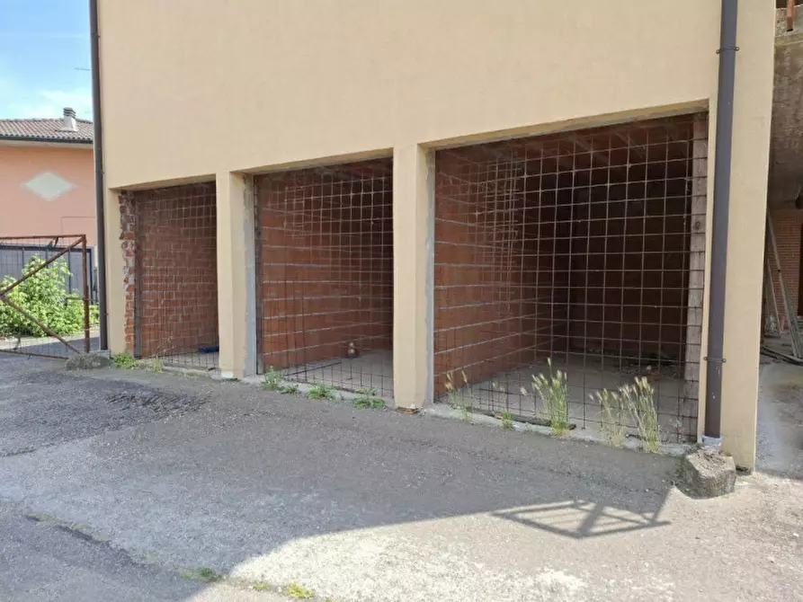 Immagine 3 di Appartamento in vendita  in Viale Loreto, 27039 Sannazzaro de' Burgondi PV, Italia a Sannazzaro De' Burgondi