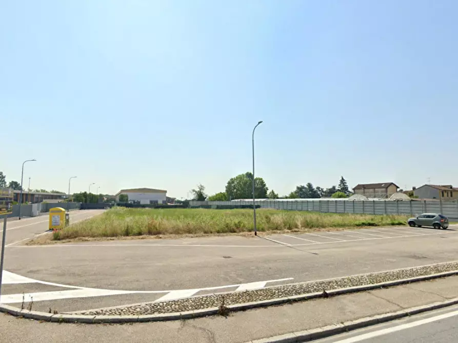 Immagine 1 di Terreno in vendita  in Località Barca, 27020 Scaldasole PV, Italia a Scaldasole