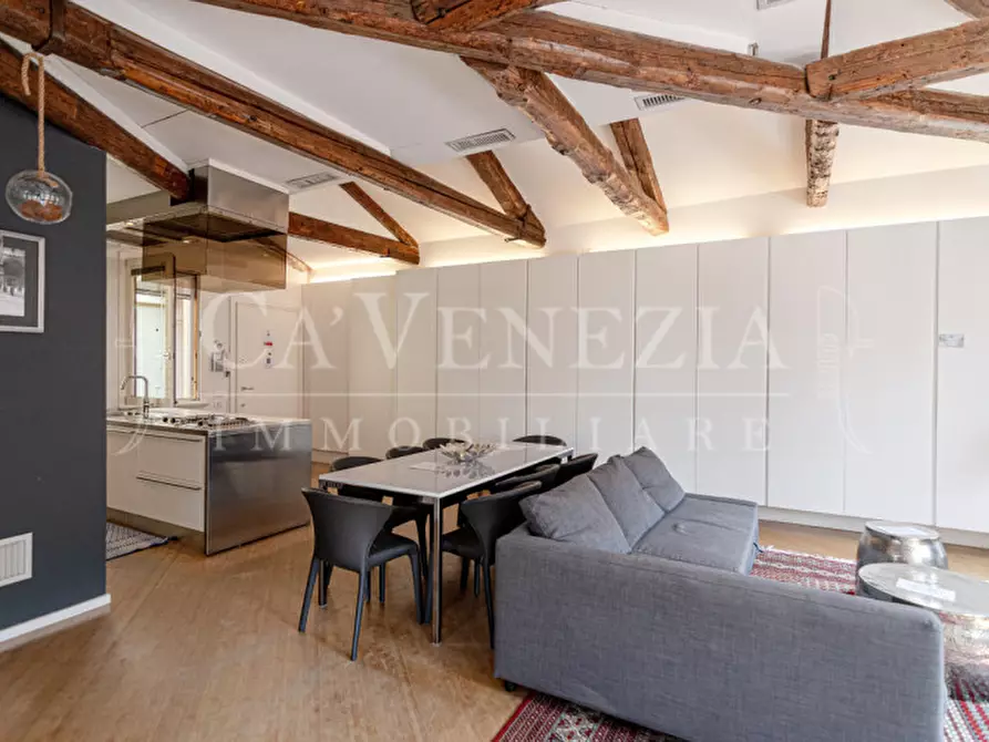 Immagine 6 di Appartamento in vendita  a Venezia
