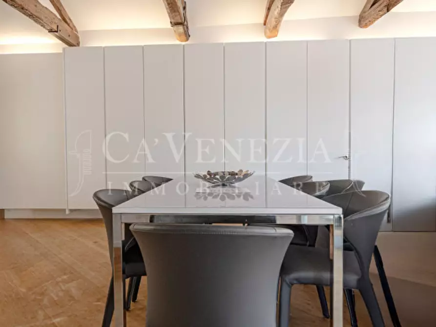 Immagine 7 di Appartamento in vendita  a Venezia