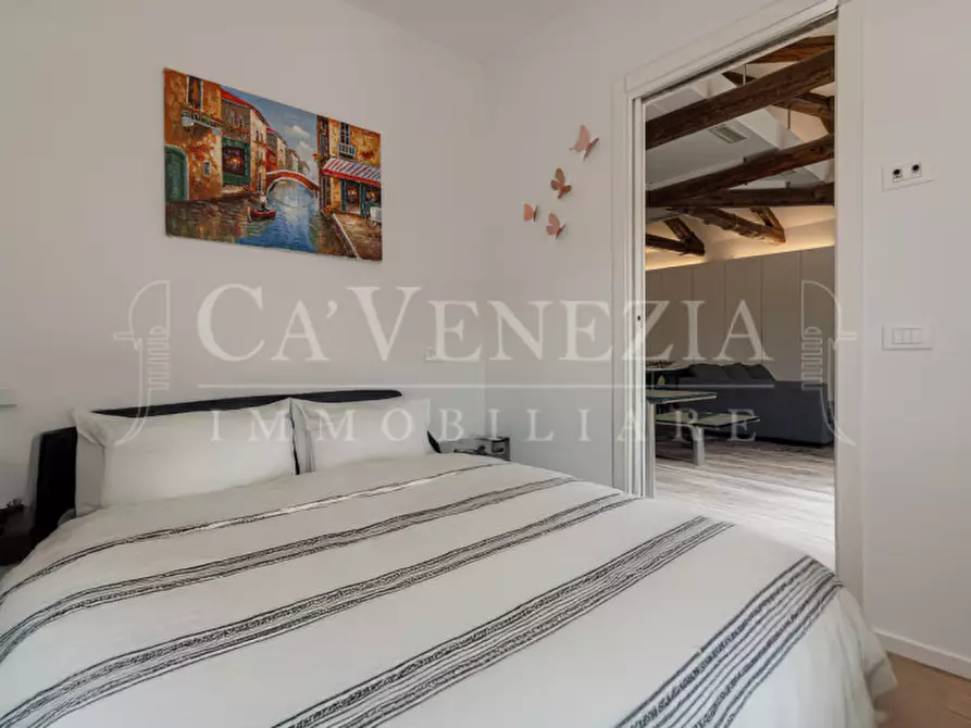Immagine 18 di Appartamento in vendita  a Venezia