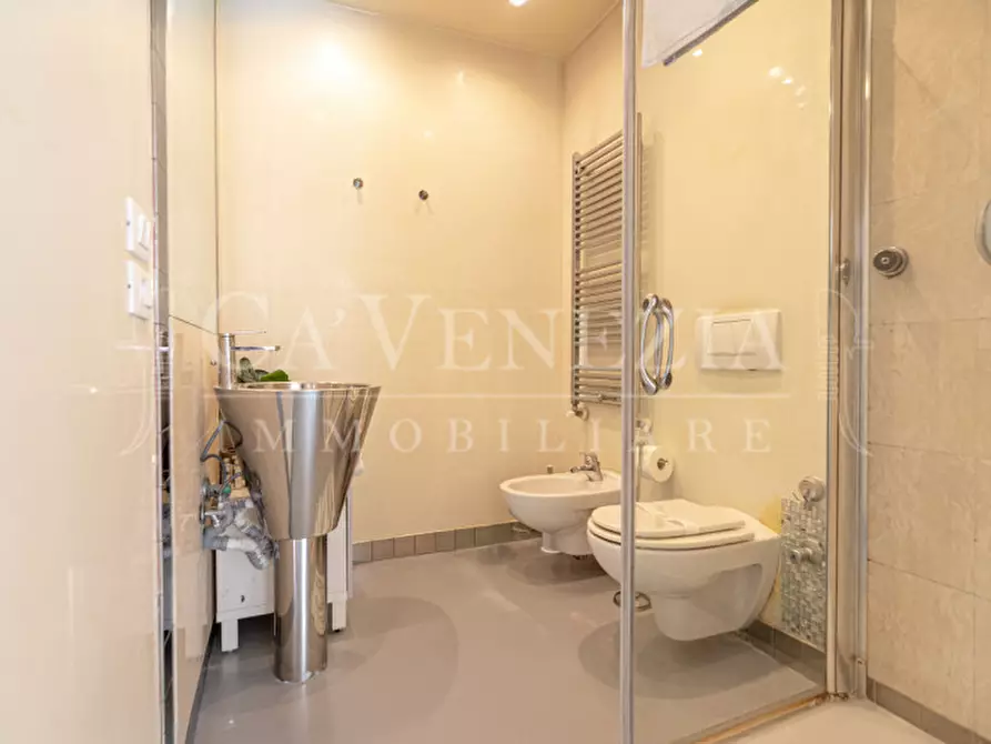 Immagine 20 di Appartamento in vendita  a Venezia