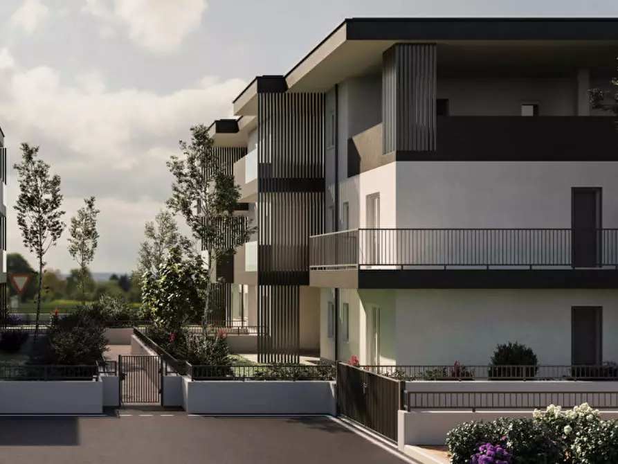 Immagine 4 di Appartamento in vendita  a Montichiari