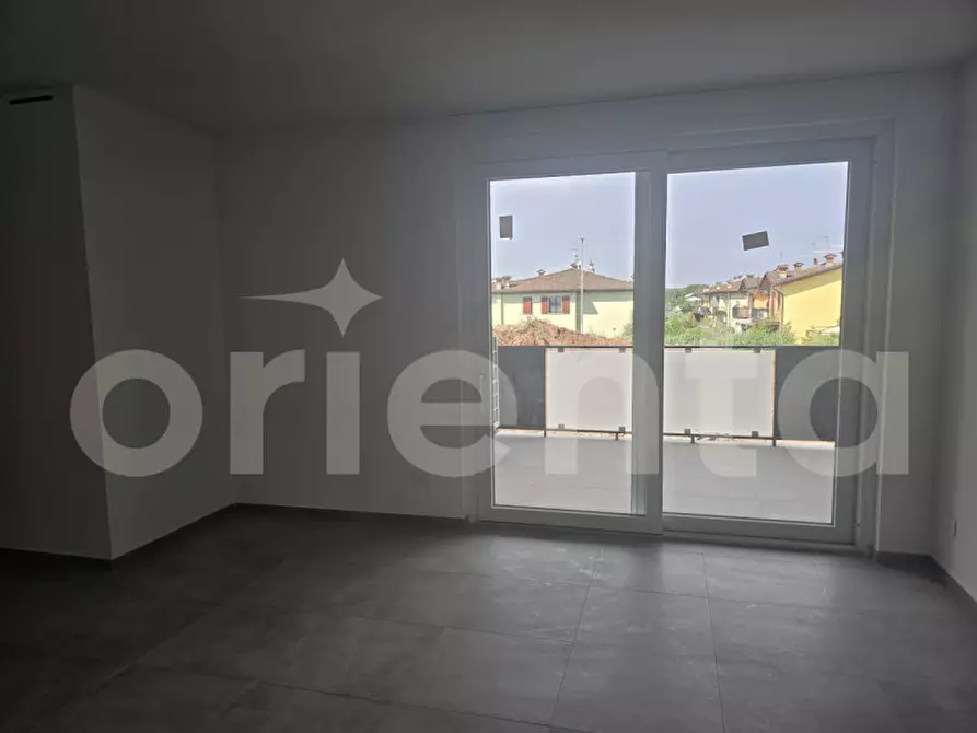 Immagine 8 di Appartamento in vendita  a Montichiari