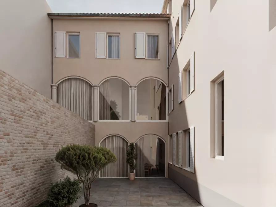 Immagine 2 di Appartamento in vendita  in Via Cesare Battisti a Colorno