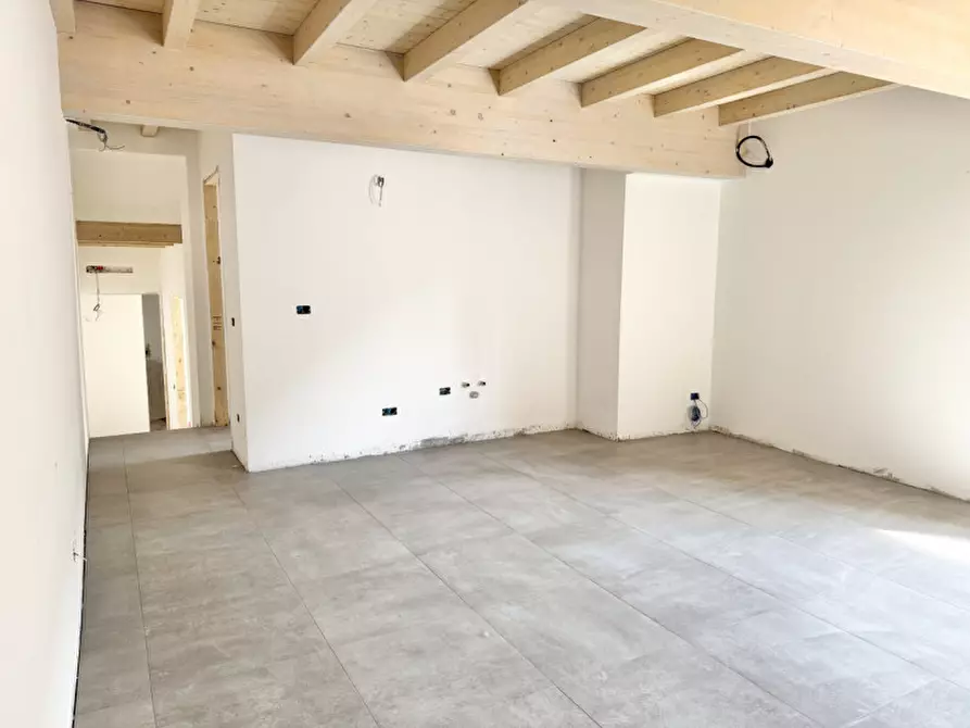 Immagine 8 di Appartamento in vendita  in Via Cesare Battisti a Colorno