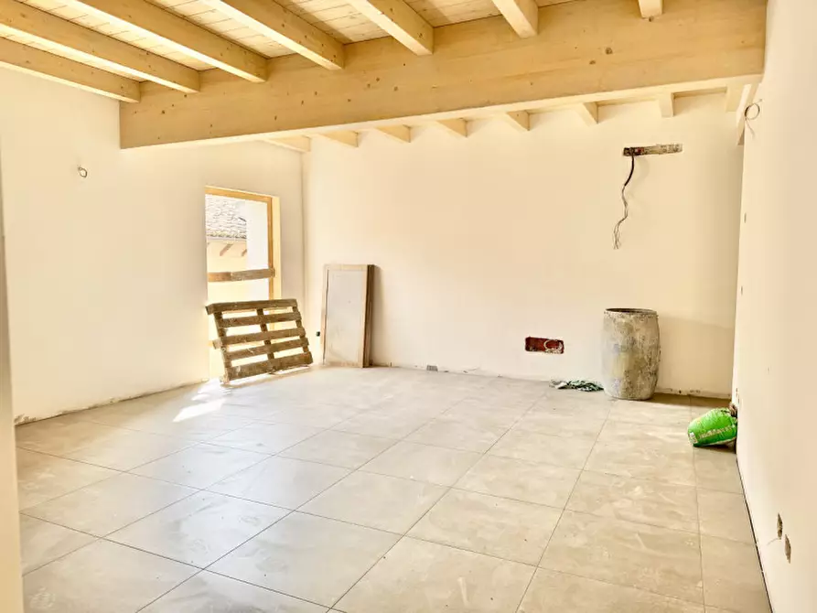 Immagine 9 di Appartamento in vendita  in Via Cesare Battisti a Colorno