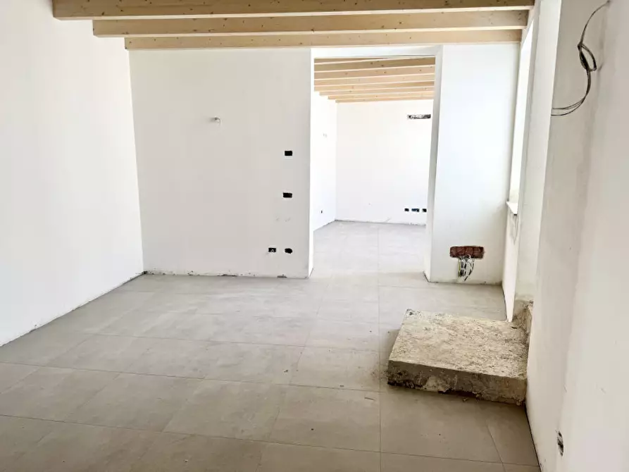 Immagine 23 di Appartamento in vendita  in Via Cesare Battisti a Colorno