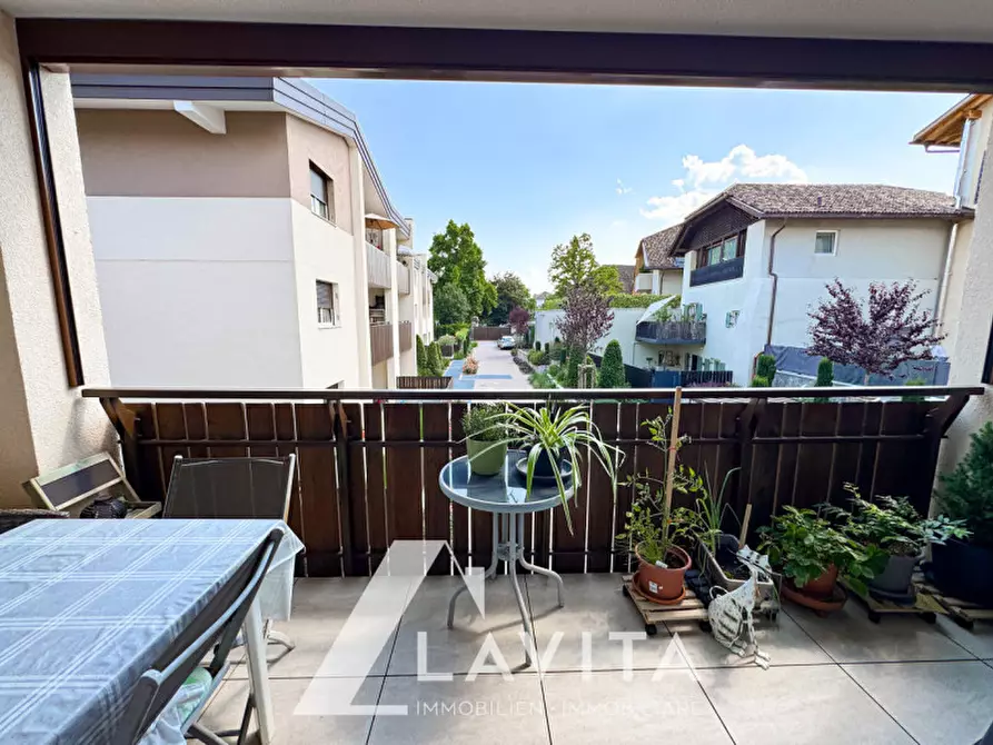 Immagine 3 di Appartamento in vendita  in St.-Martin-Straße - Via San Martino a Appiano Sulla Strada Del Vino .Eppan An Der.