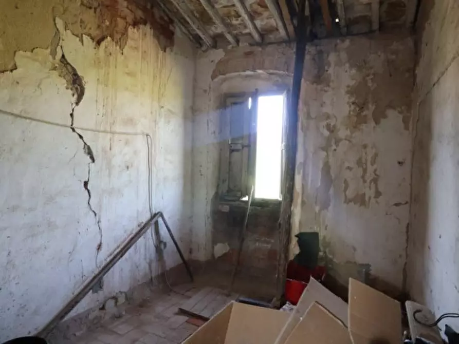 Immagine 28 di Villa in vendita  in Strada di Mercatale Valdarno a Montevarchi