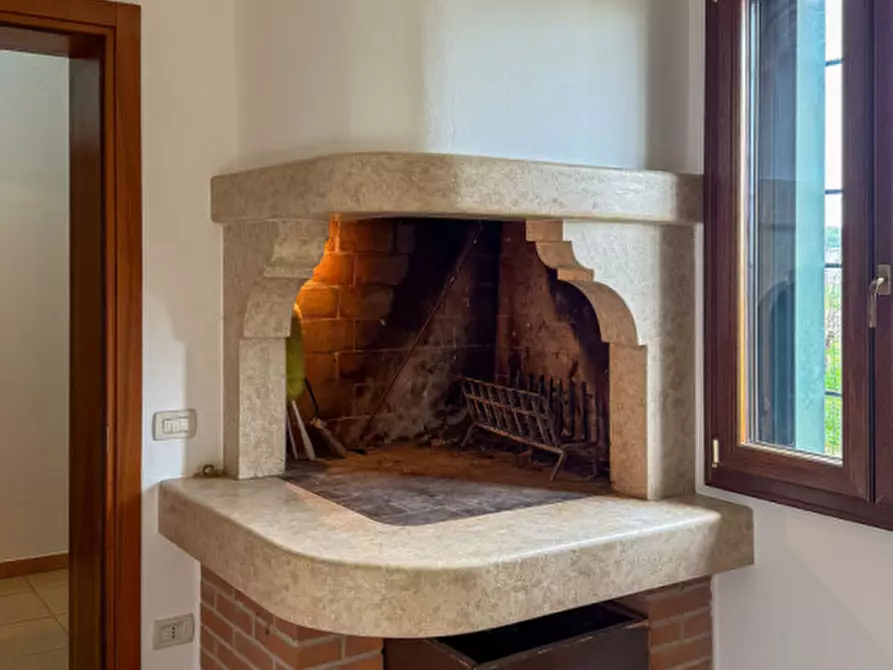 Immagine 8 di Casa indipendente in vendita  in Via Lobbia Vicentina a Lonigo