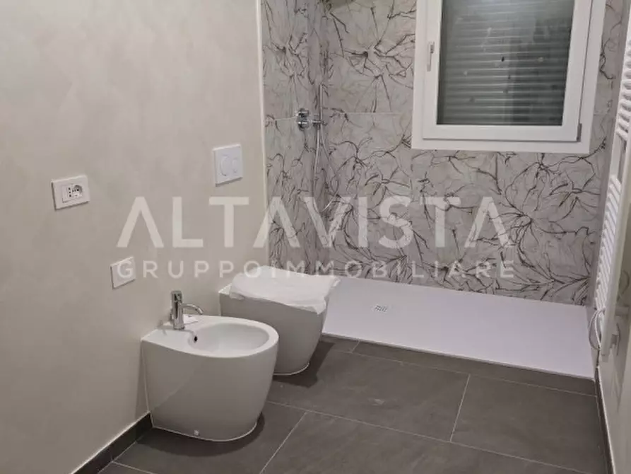 Immagine 11 di Casa bifamiliare in vendita  in via ceruti a Montichiari