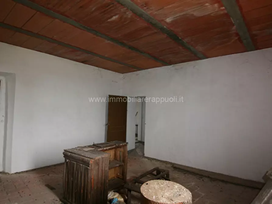 Immagine 21 di Rustico / casale in vendita  a Sinalunga