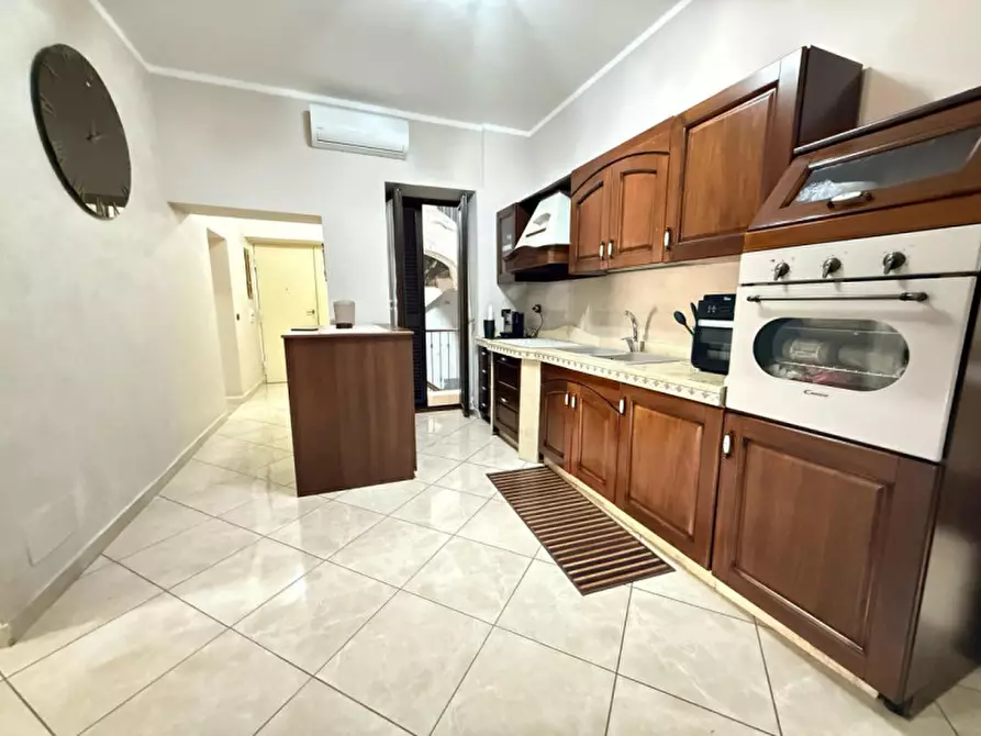 Immagine 7 di Appartamento in affitto  in Via Santa Maria Ognibene a Napoli