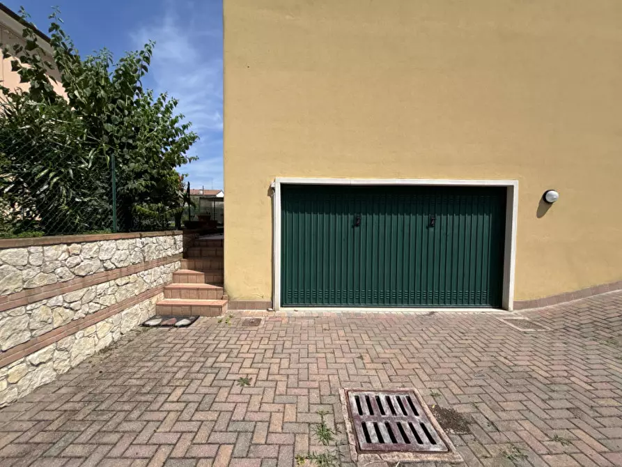 Immagine 11 di Casa bifamiliare in vendita  in Via Roma a Sarego