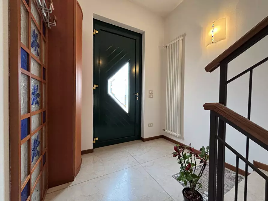 Immagine 16 di Casa bifamiliare in vendita  in Via Roma a Sarego