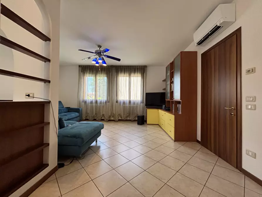 Immagine 20 di Casa bifamiliare in vendita  in Via Roma a Sarego