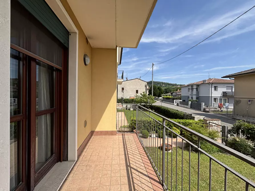 Immagine 25 di Casa bifamiliare in vendita  in Via Roma a Sarego