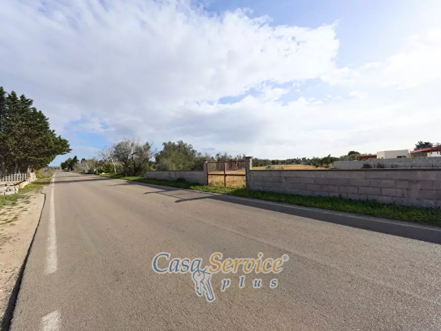 Immagine 6 di Villa in vendita  in strada provinciale sp 223 a Matino