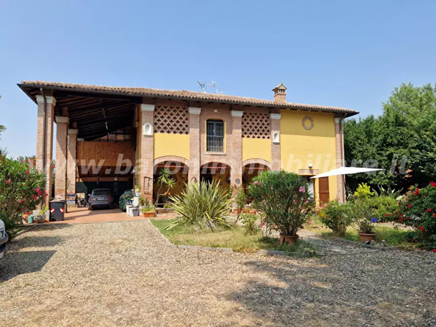 Immagine 2 di Rustico / casale in vendita  in Via San Lorenzo,37/1 a Valsamoggia