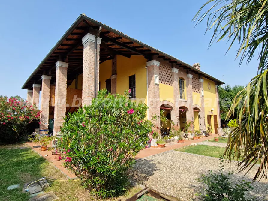 Immagine 3 di Rustico / casale in vendita  in Via San Lorenzo,37/1 a Valsamoggia