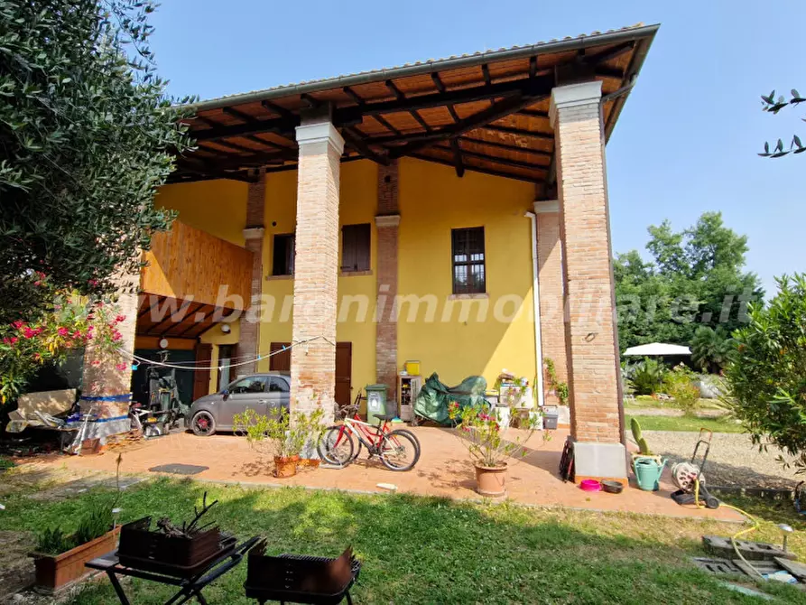 Immagine 4 di Rustico / casale in vendita  in Via San Lorenzo,37/1 a Valsamoggia