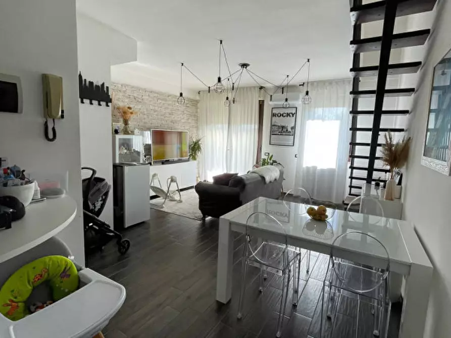 Immagine 1 di Appartamento in vendita  in Via Cupetta a Senigallia